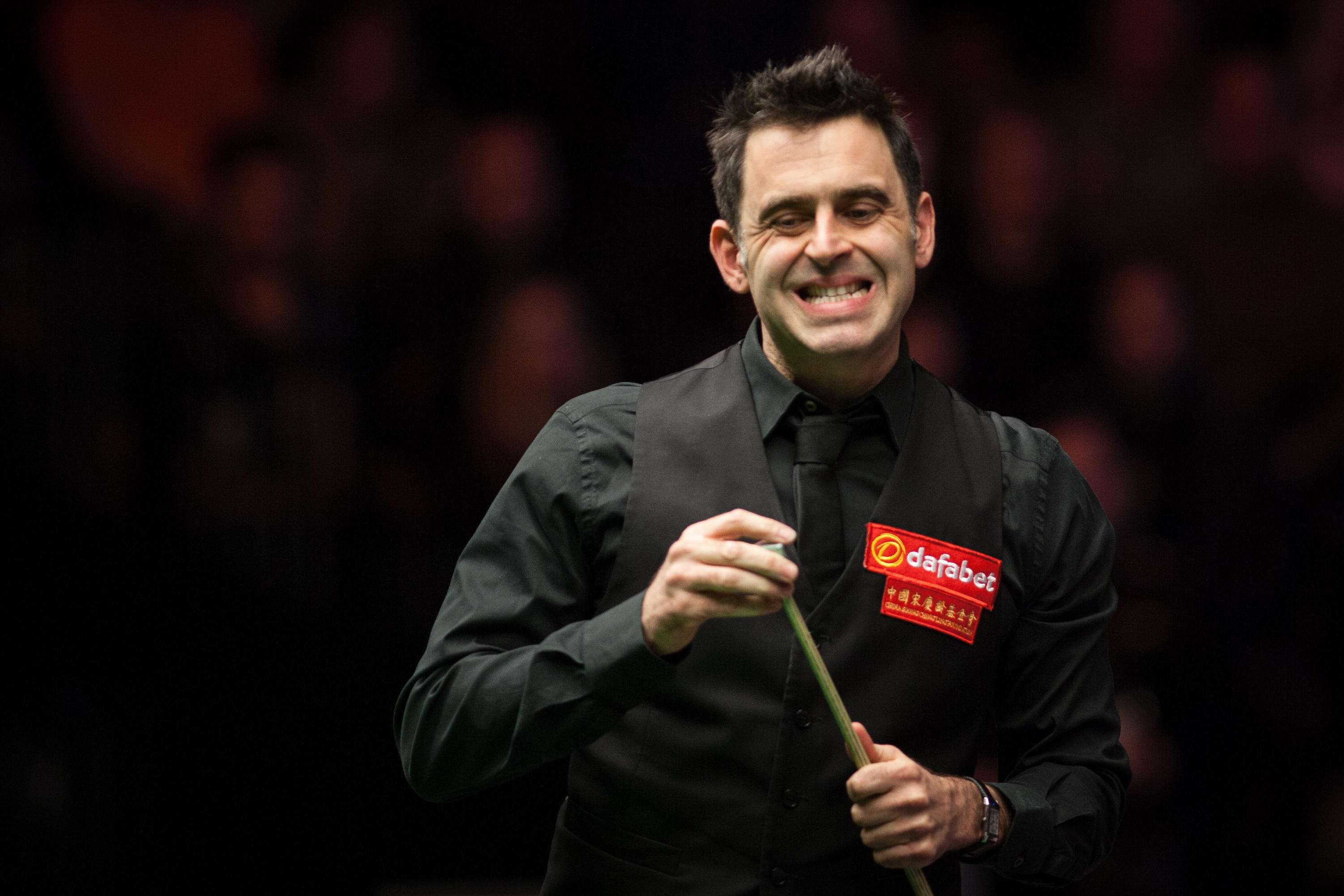 在大比分中 在大比分中