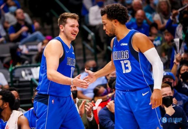 首发纪录 首发纪录