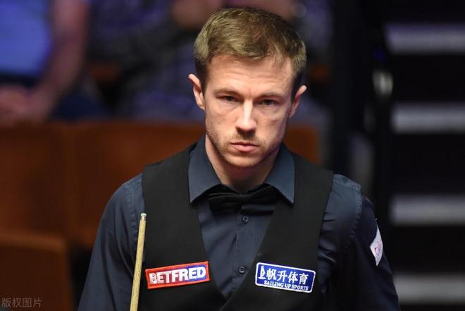 置虽然稍显 置虽然稍显