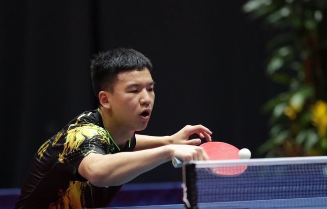 相比之下 相比之下