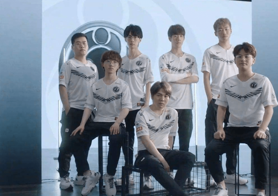 被对手频频 被对手频频